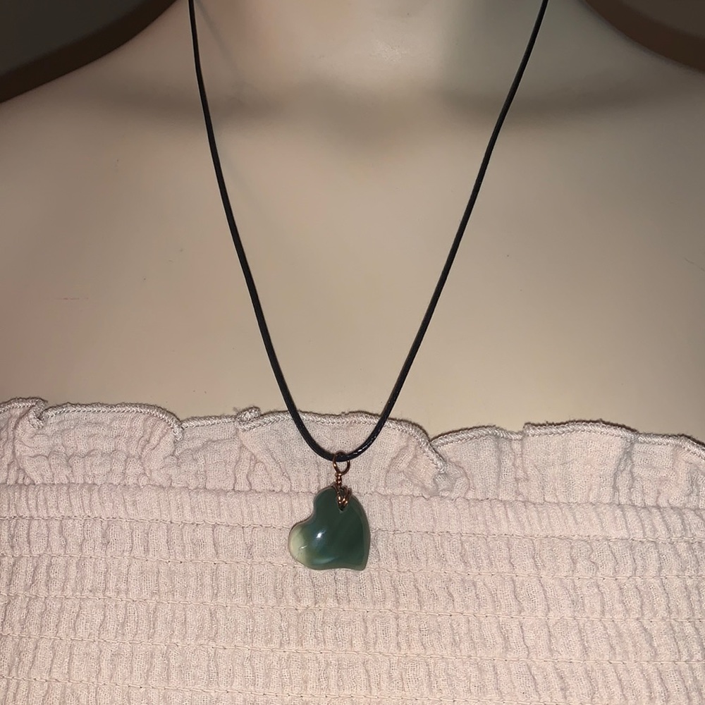 wire wrapped heart necklace. Handmade jewelry 💕cord necklace